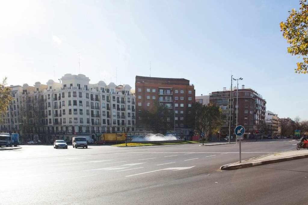 Comodo Y Agradable Estudio En Madrid Centro A5 エクステリア 写真